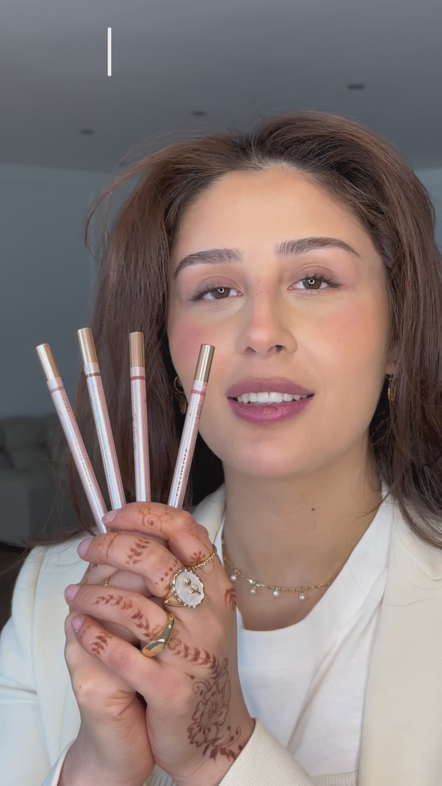 PWR Lipliner