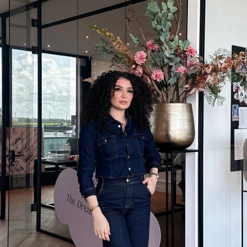 Manizha Nabizada, oprichter van Queen Tarzi